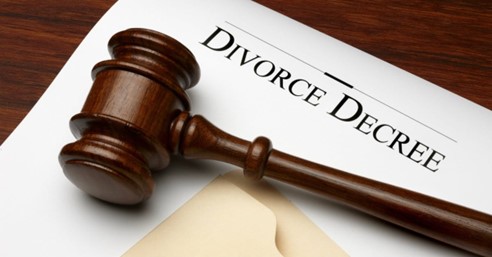 John Szepietowski Considers Out of Court Divorces